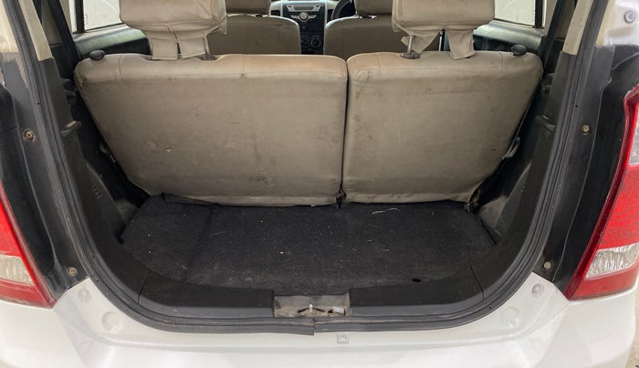 2016 Maruti Wagon R 1.0 VXI (O) AMT, Petrol, Automatic, 37,714 km, Boot Inside