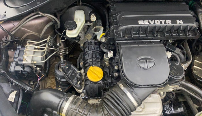 2017 Tata Tiago XZ PETROL, Petrol, Manual, 90,054 km, Engine View - Right