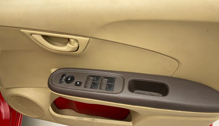 2013 Honda Brio S MT, Petrol, Manual, 51,882 km, Right front window switch / handle - Power window makes minor noise