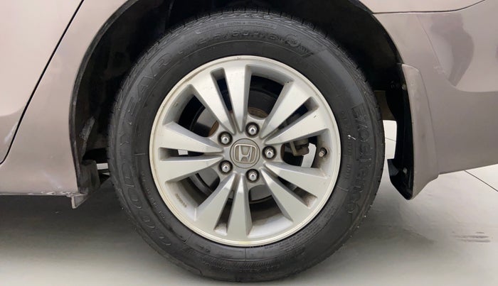 2013 Honda Accord 2.4 MT, Petrol, Manual, 75,269 km, Left Rear Wheel