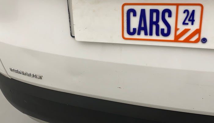2022 Renault TRIBER RXT, Petrol, Manual, 6,563 km, Dicky (Boot door) - Slightly dented