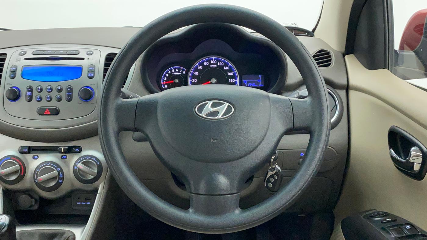 2011 Hyundai i10 SPORTZ 1.2, Petrol, Manual, 71,342 km, Steering Wheel Close Up