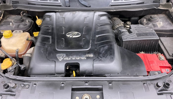 2015 Mahindra XUV500 W8 FWD, Diesel, Manual, 63,092 km, Open Bonet
