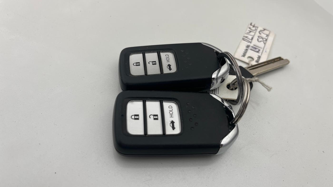 2021 Honda City 1.5L I-VTEC VX, Petrol, Manual, 58,901 km, Key Close Up
