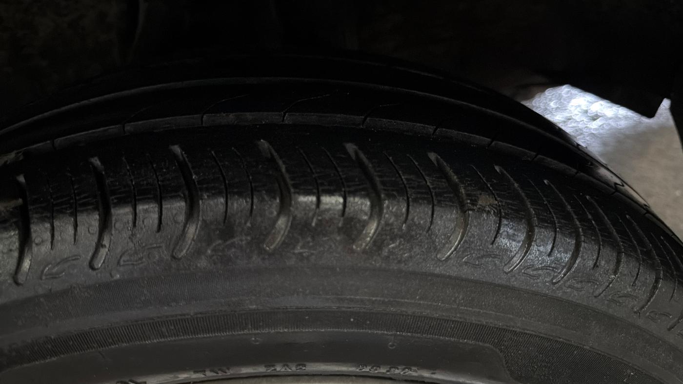 2020 Honda Amaze 1.2L I-VTEC V CVT, Petrol, Automatic, 34,024 km, Left Rear Tyre Tread