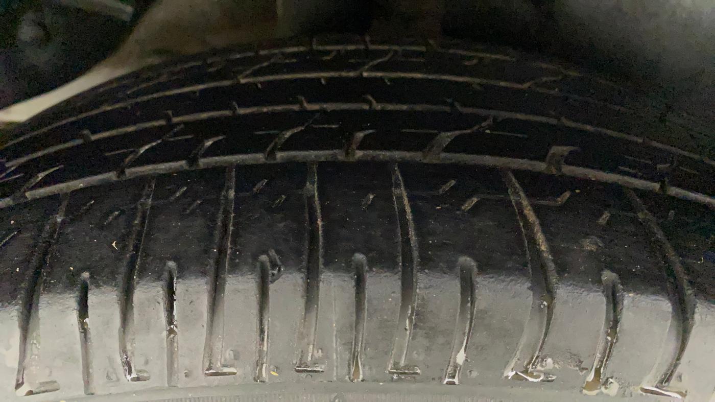 2019 Hyundai Creta SX 1.6 PETROL, Petrol, Manual, 71,080 km, Right Rear Tyre Tread