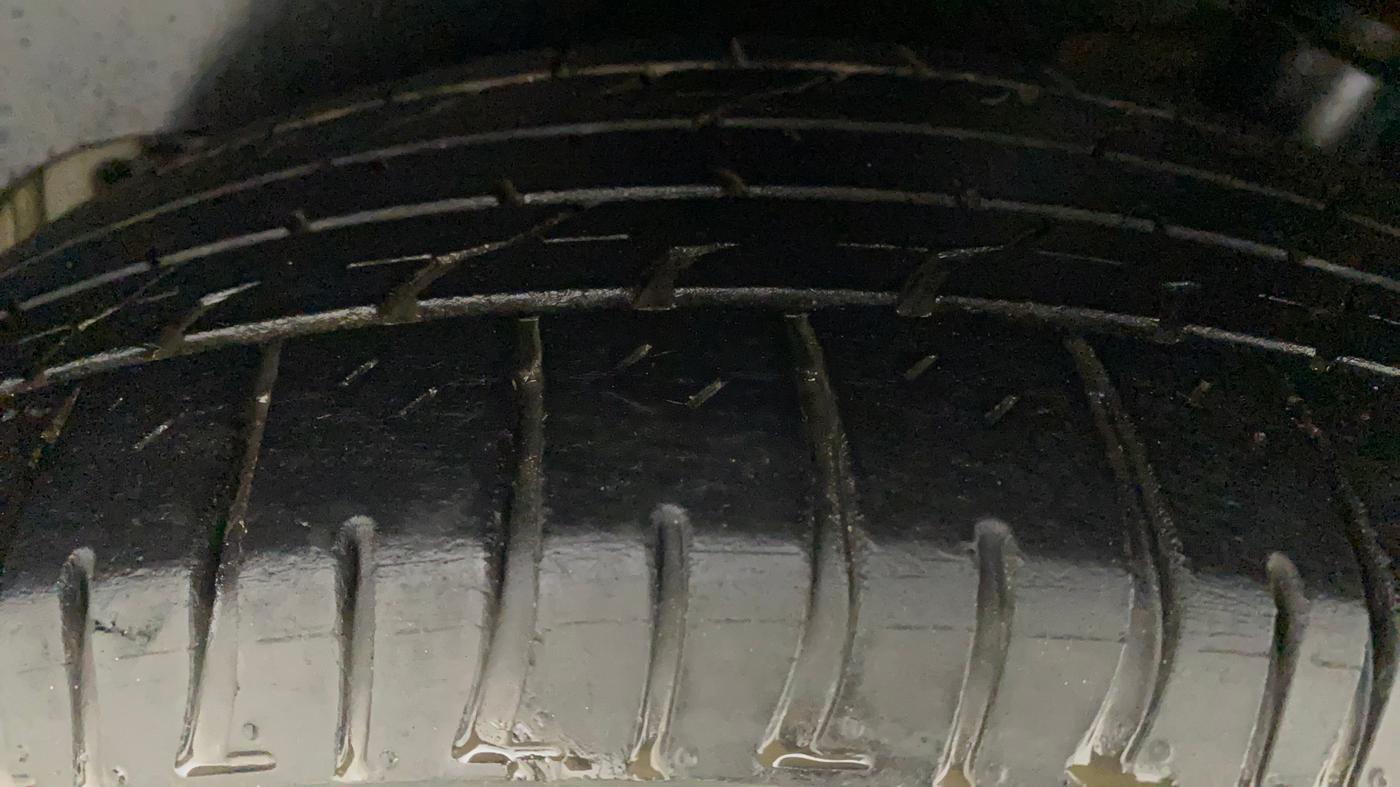 2019 Hyundai Creta SX 1.6 PETROL, Petrol, Manual, 71,080 km, Left Rear Tyre Tread