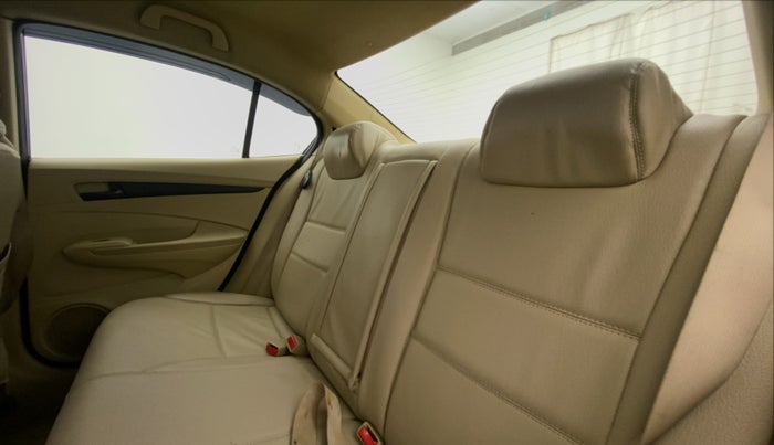 2013 Honda City 1.5L I-VTEC E MT, CNG, Manual, 99,999 km, Right Side Rear Door Cabin