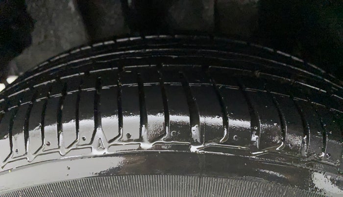 2020 Tata TIGOR XZ PLUS PETROL, Petrol, Manual, 29,501 km, Right Rear Tyre Tread