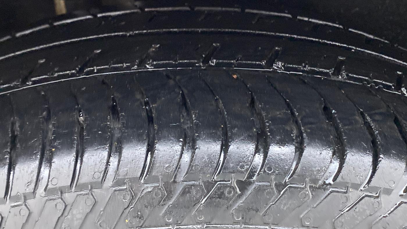 2019 Ford Ecosport TREND + 1.5 TI VCT AT, Petrol, Automatic, 40,652 km, Right Rear Tyre Tread
