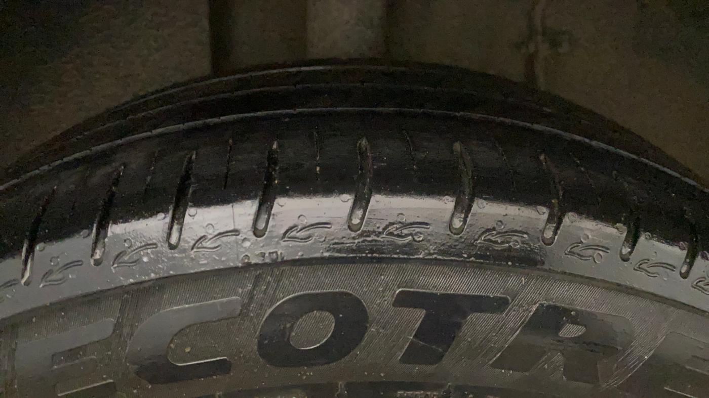 2023 Tata ALTROZ XZ PLUS PETROL, Petrol, Manual, 27,059 km, Right Rear Tyre Tread