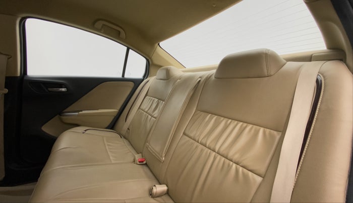 2015 Honda City 1.5L I-VTEC V MT, Petrol, Manual, 54,388 km, Right Side Rear Door Cabin
