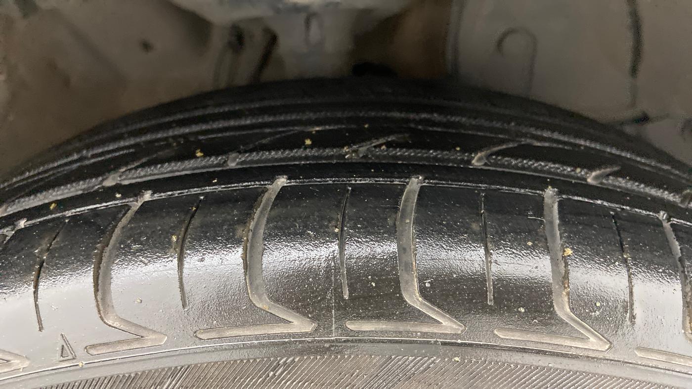 2015 Honda City 1.5L I-VTEC V MT, Petrol, Manual, 54,388 km, Right Front Tyre Tread
