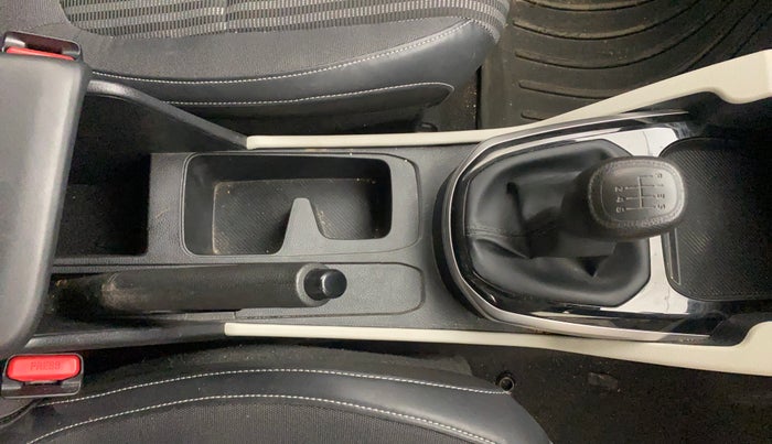 2023 KIA CARENS PRESTIGE 1.5 PETROL 7 STR, Petrol, Manual, 2,787 km, Gear Lever