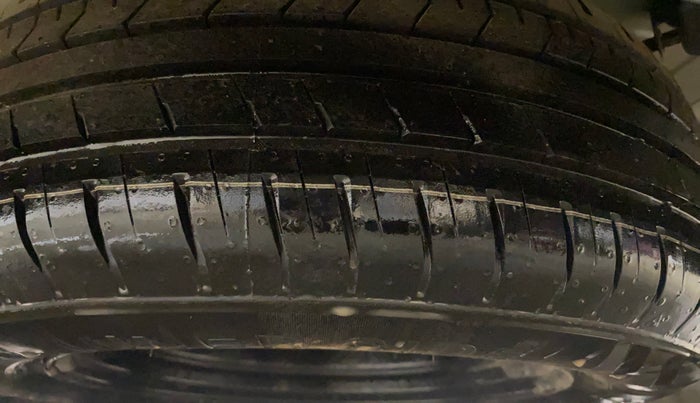 2023 KIA CARENS PRESTIGE 1.5 PETROL 7 STR, Petrol, Manual, 2,787 km, Spare Tyre