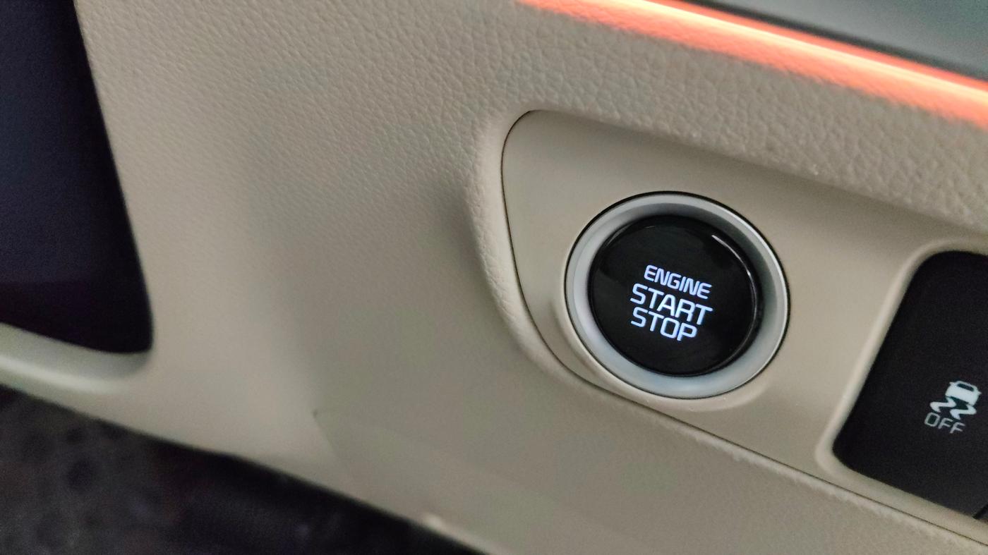 2022 KIA CARENS LUXURY PLUS 1.5 DIESEL AT 7 STR, Diesel, Automatic, 27,753 km, Keyless Start/ Stop Button