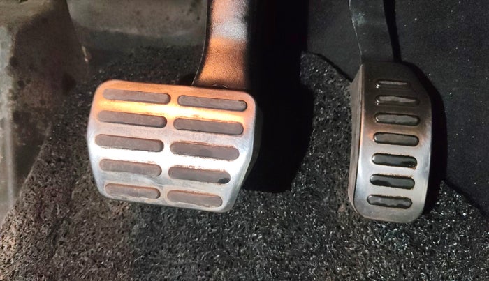 2015 Volkswagen Polo GT TSI AT, Petrol, Automatic, 1,15,176 km, Pedals