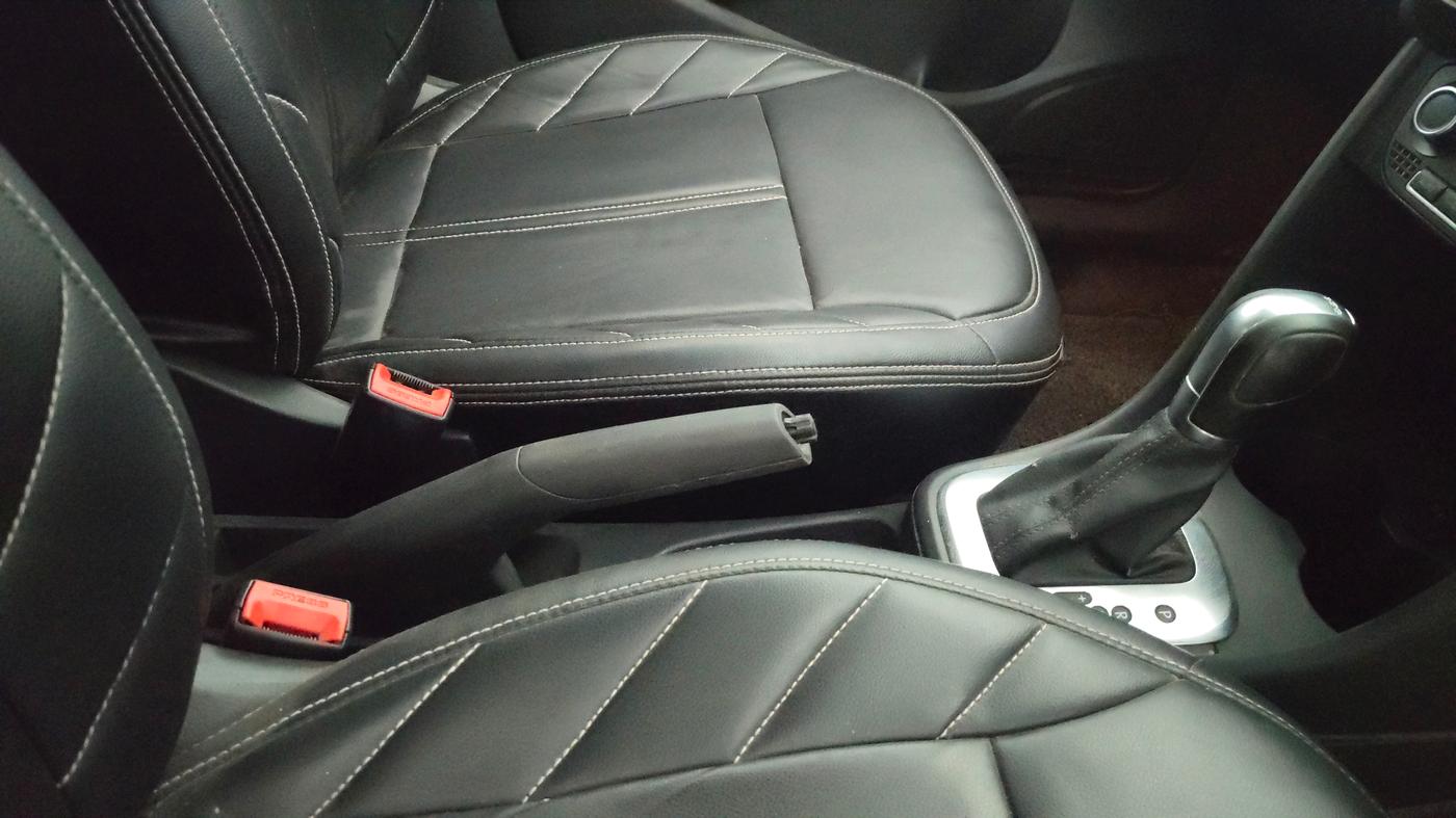 2015 Volkswagen Polo GT TSI AT, Petrol, Automatic, 1,15,176 km, Gear Lever