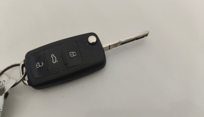 2015 Volkswagen Polo GT TSI AT, Petrol, Automatic, 1,15,176 km, Key Close Up