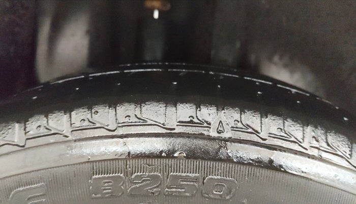 2015 Volkswagen Polo GT TSI AT, Petrol, Automatic, 1,15,176 km, Right Rear Tyre Tread