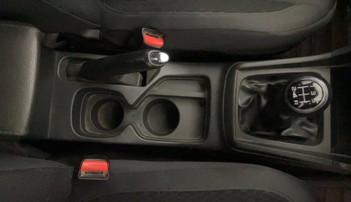 2016 Maruti Vitara Brezza ZDI PLUS, Diesel, Manual, 1,11,061 km, Gear Lever