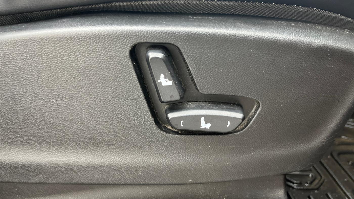 2021 MG HECTOR SHARP 1.5 DCT PETROL, Petrol, Automatic, 39,739 km, Driver Side Adjustment Panel