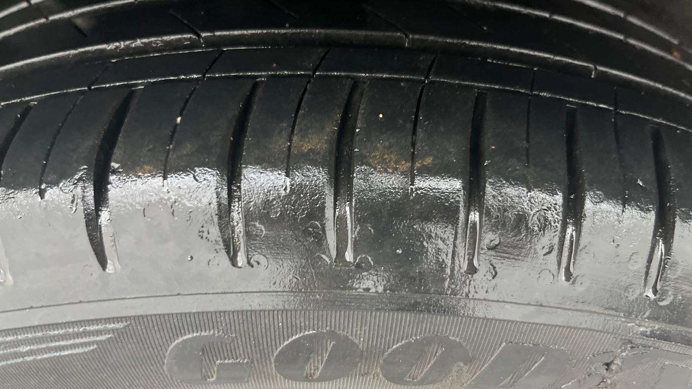 2021 MG HECTOR SHARP 1.5 DCT PETROL, Petrol, Automatic, 39,739 km, Right Rear Tyre Tread