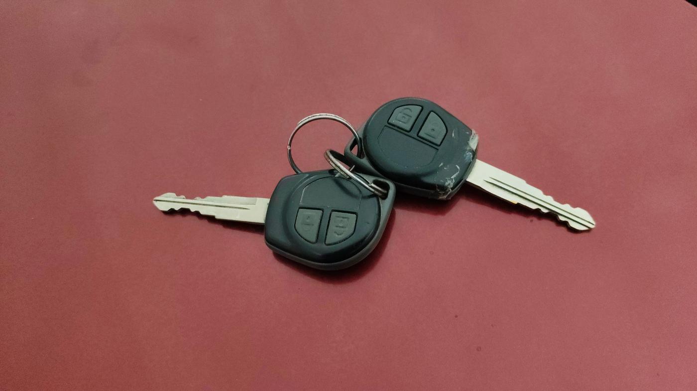 2013 Maruti Ertiga VXI, Petrol, Manual, 49,556 km, Key Close Up