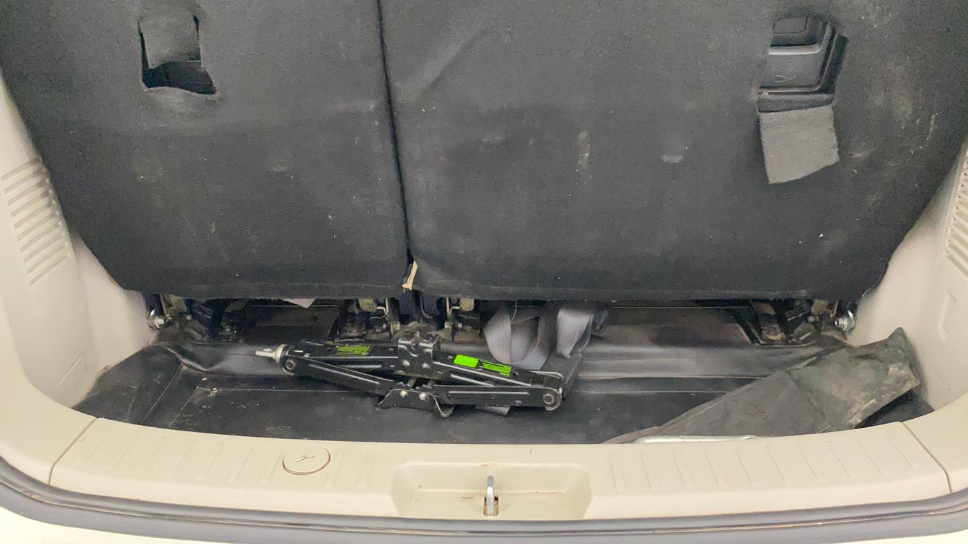 2018 Mahindra MARAZZO M4 7 STR, Diesel, Manual, 57,225 km, Boot Inside