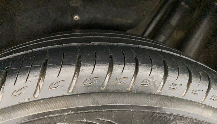 2018 Mahindra MARAZZO M4 7 STR, Diesel, Manual, 57,225 km, Left Rear Tyre Tread