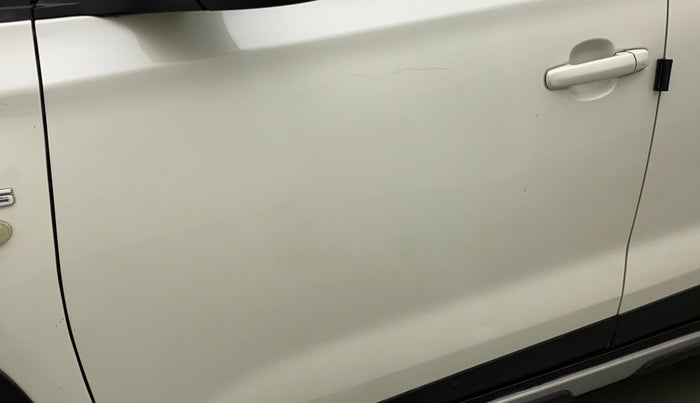 2018 Maruti Vitara Brezza VDI, Diesel, Manual, 99,561 km, Front passenger door - Slightly dented