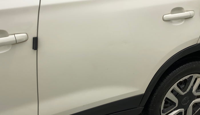 2018 Maruti Vitara Brezza VDI, Diesel, Manual, 99,561 km, Rear left door - Minor scratches