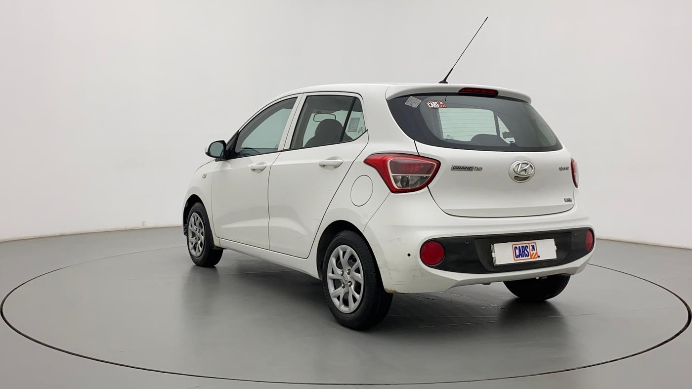2017 Hyundai Grand i10 SPORTZ 1.2 KAPPA VTVT, CNG, Manual, 1,03,725 km, Left Back Diagonal