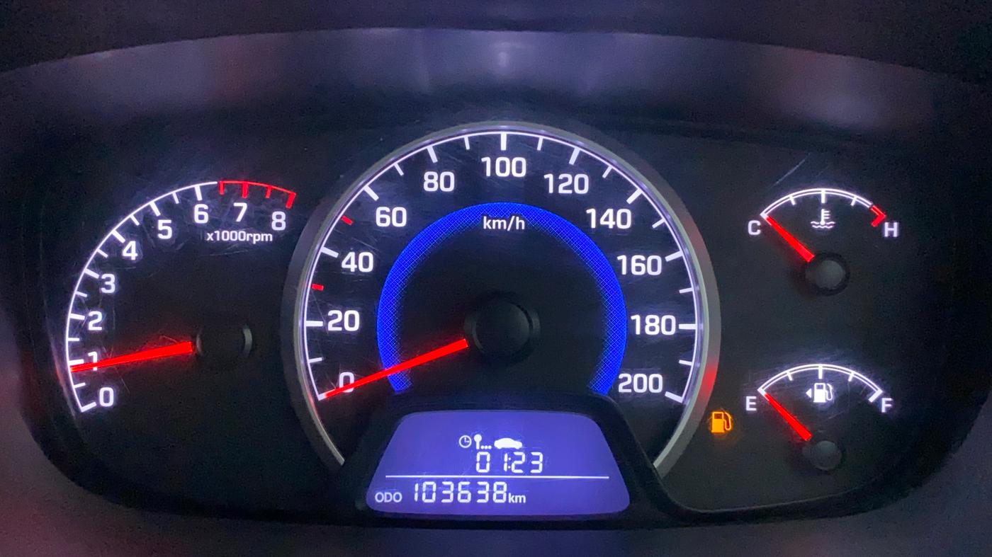 2017 Hyundai Grand i10 SPORTZ 1.2 KAPPA VTVT, CNG, Manual, 1,03,725 km, Odometer Image