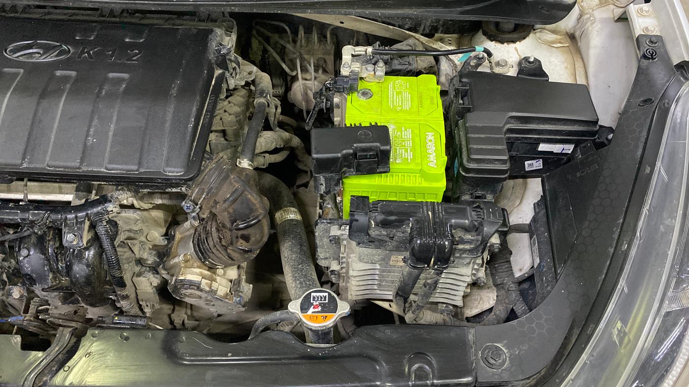 2024 Hyundai GRAND I10 NIOS SPORTZ AMT 1.2 KAPPA VTVT, Petrol, Automatic, 33,844 km, Engine View - Left