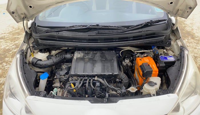 2017 Hyundai Grand i10 SPORTZ 1.2 KAPPA VTVT, CNG, Manual, 40,710 km, Engine View