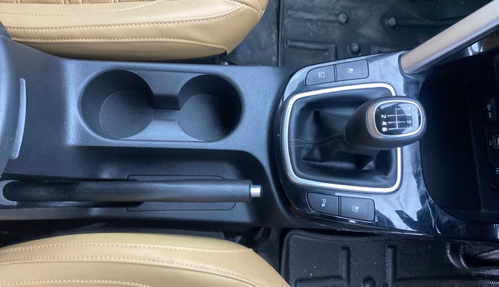 2022 KIA SELTOS HTX PLUS 1.5 DIESEL, Diesel, Manual, 33,709 km, Gear Lever