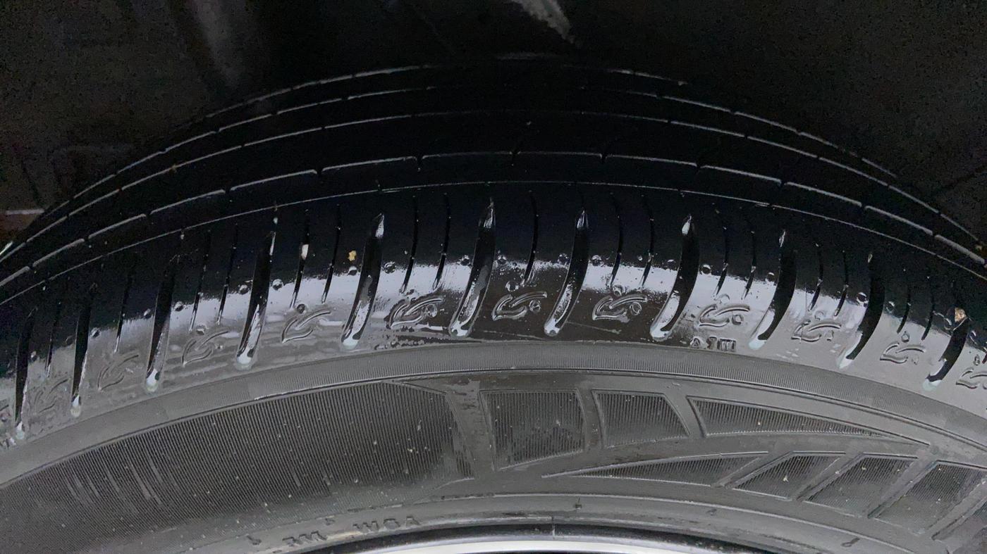 2019 Hyundai VENUE 1.0L Turbo GDI SX MT, Petrol, Manual, 5,789 km, Right Rear Tyre Tread
