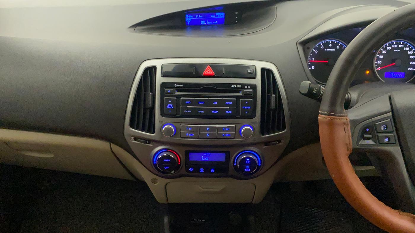 2014 Hyundai i20 SPORTZ 1.2, Petrol, Manual, 12,345 km, Air Conditioner