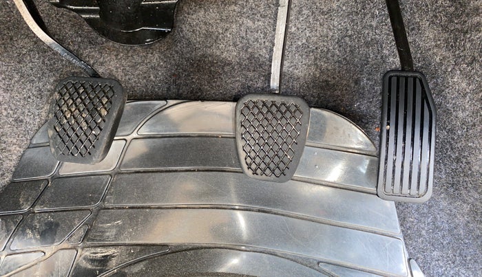 2014 Honda Amaze 1.2L I-VTEC S, Petrol, Manual, 70,390 km, Pedals