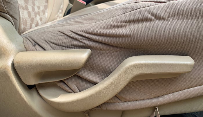 2014 Honda Amaze 1.2L I-VTEC S, Petrol, Manual, 70,390 km, Driver Side Adjustment Panel