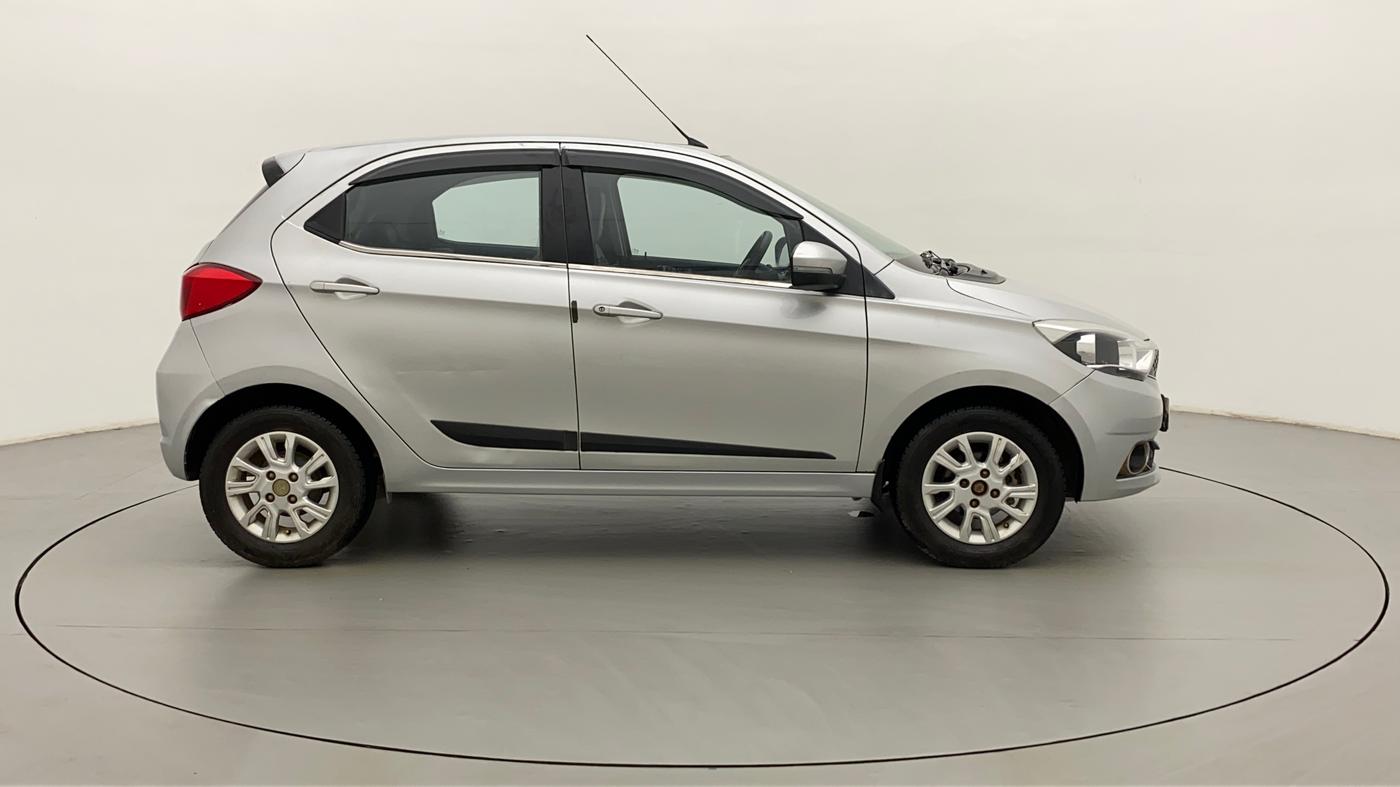 2017 Tata Tiago XZA PETROL, Petrol, Automatic, 82,422 km, Right Side View