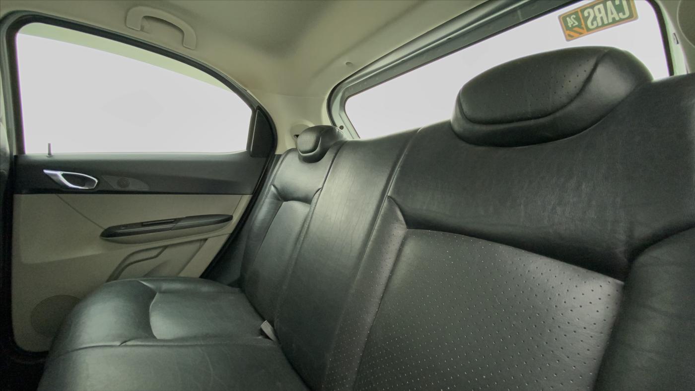 2017 Tata Tiago XZA PETROL, Petrol, Automatic, 82,422 km, Right Side Rear Door Cabin