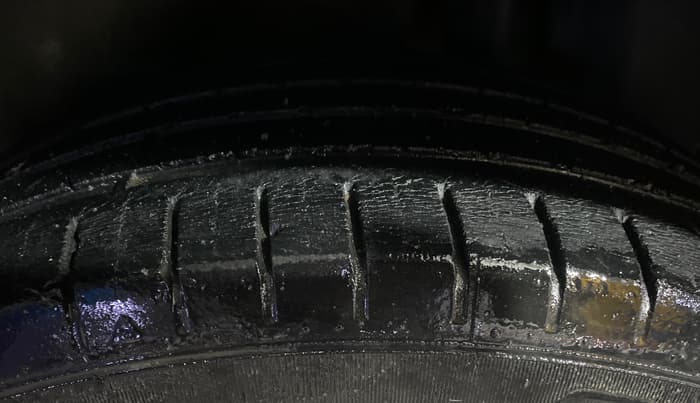2015 Maruti Ciaz ZXI+, Petrol, Manual, 53,318 km, Left Rear Tyre Tread