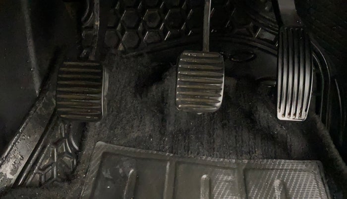 2014 Fiat Grand Punto Active Multijet 1.3, Diesel, Manual, 69,032 km, Pedals