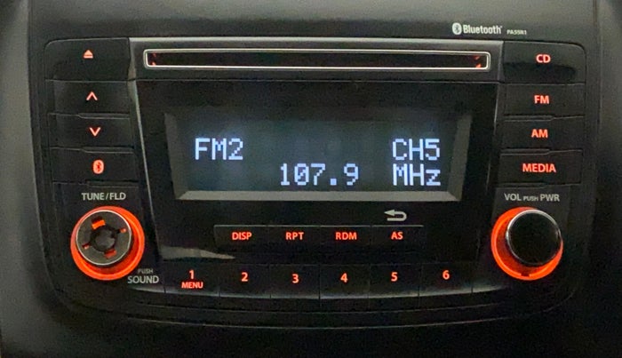 2018 Maruti Dzire ZDI, Diesel, Manual, 74,013 km, Infotainment System