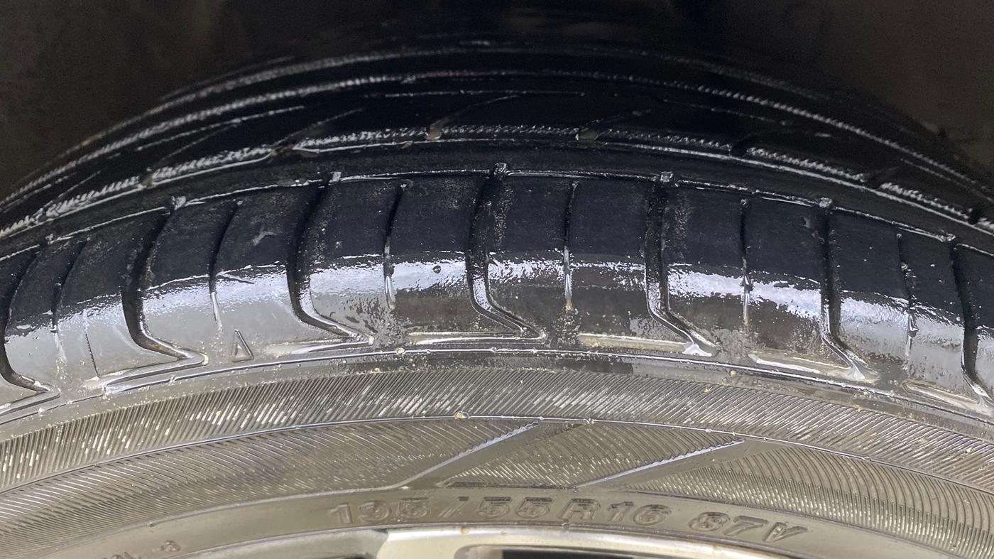 2021 Honda City 1.5L I-VTEC ZX CVT, CNG, Automatic, 77,448 km, Right Front Tyre Tread