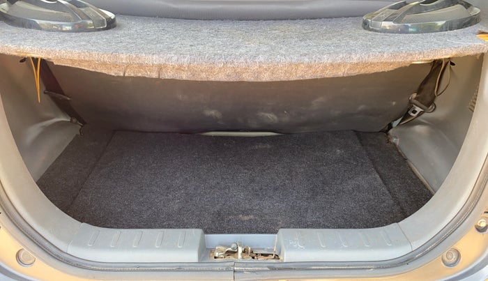 2016 Maruti Alto 800 LXI, Petrol, Manual, 1,28,317 km, Boot Inside