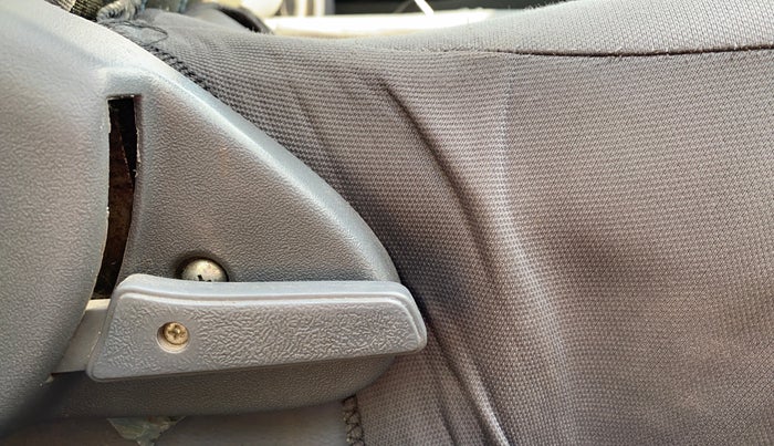 2016 Maruti Alto 800 LXI, Petrol, Manual, 1,28,317 km, Driver Side Adjustment Panel