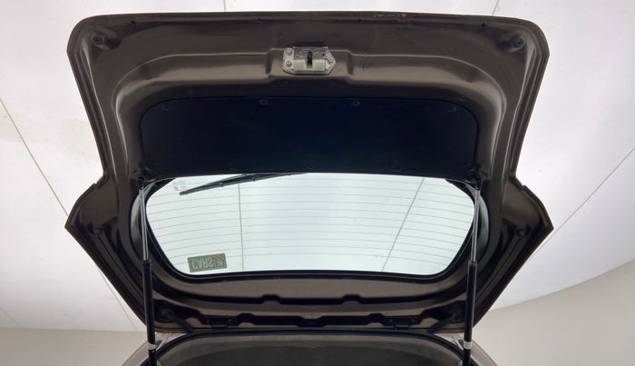 2016 Maruti Wagon R 1.0 VXI OPT, Petrol, Manual, 92,096 km, Boot Door Open